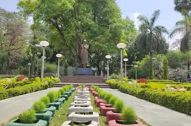 chandra-shekhar-azad-park-prayagraj chandra-shekhar-azad-park-prayagraj